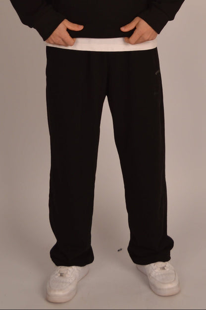 oat sweatpants — black