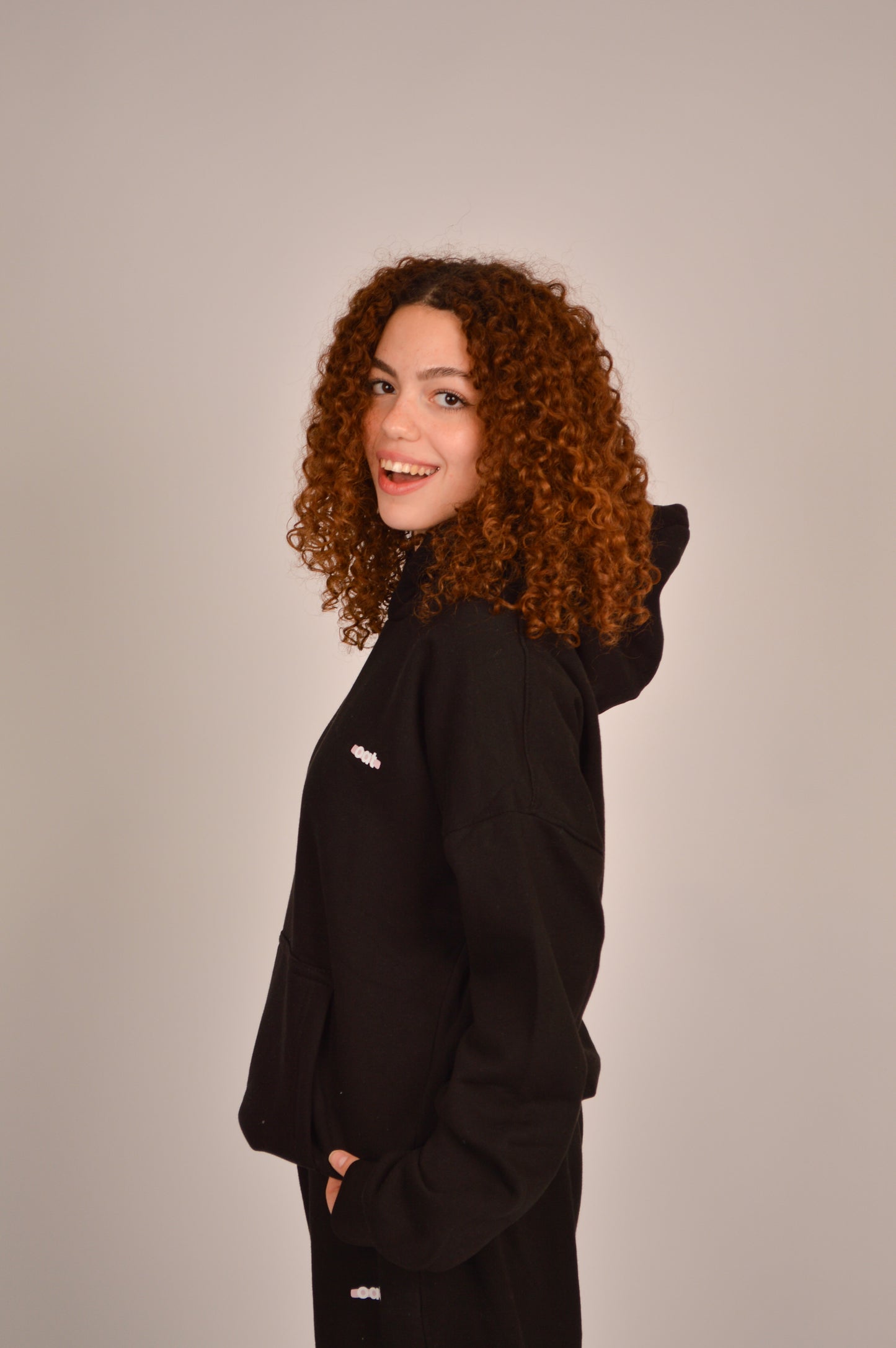 oat hoodie - black